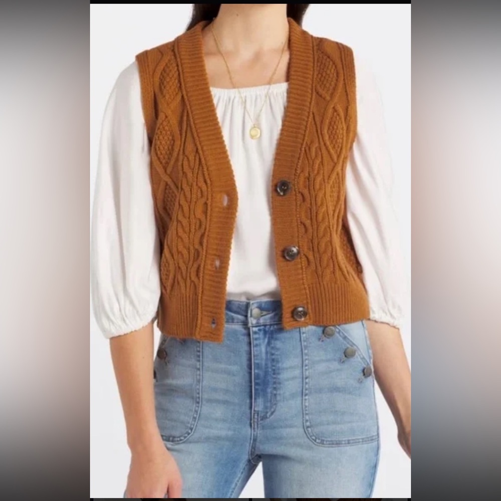 Wynter Cable Knit Button-Up Vest size M - Picture 2 of 10